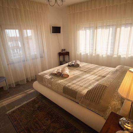 Готель Bed Adelaide Чивідале-дель-Фріулі Екстер'єр фото